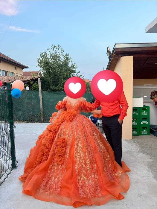 Нови булчински рокли