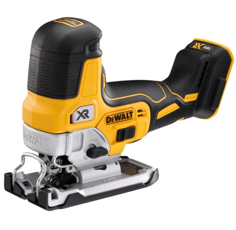 Прободен трион/Зеге Dewalt DCS335N/18V