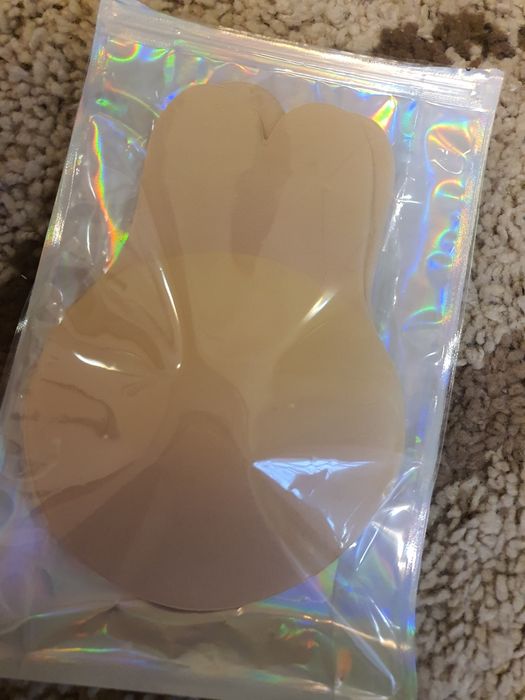 Sutien fără bretele