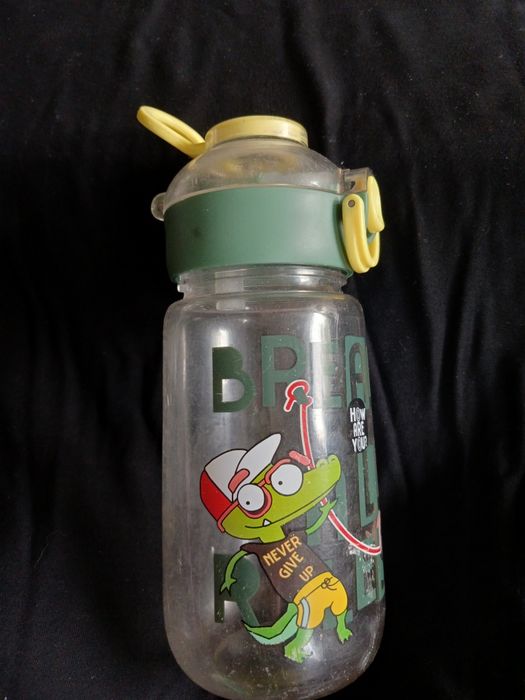 Поильник-непроливайки для малышей дёшево