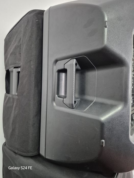 Boxe active Yamaha Dbr 12