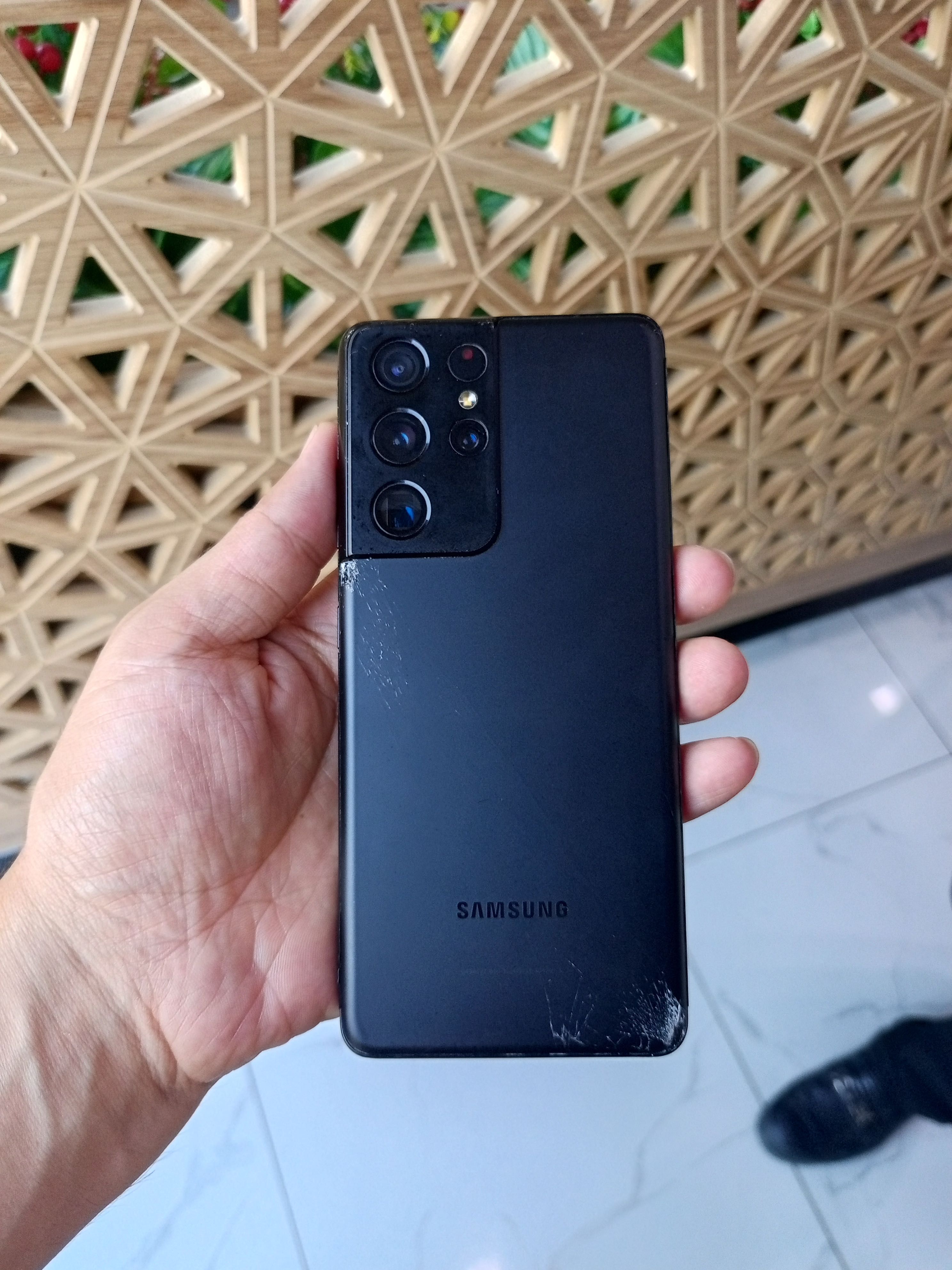 Remont holatida S21 Ultra 5G (Korea) sotiladi