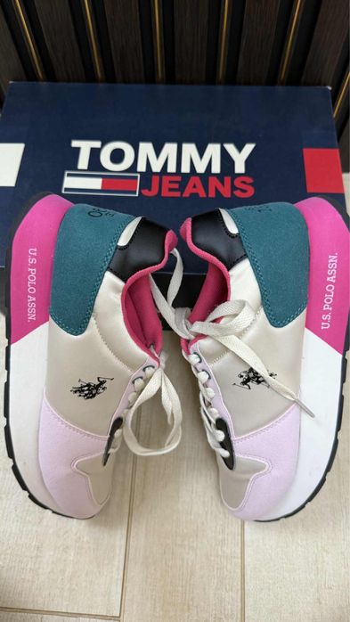 Спортни кецове Tommy jeans  ,удобни с актуални цветове