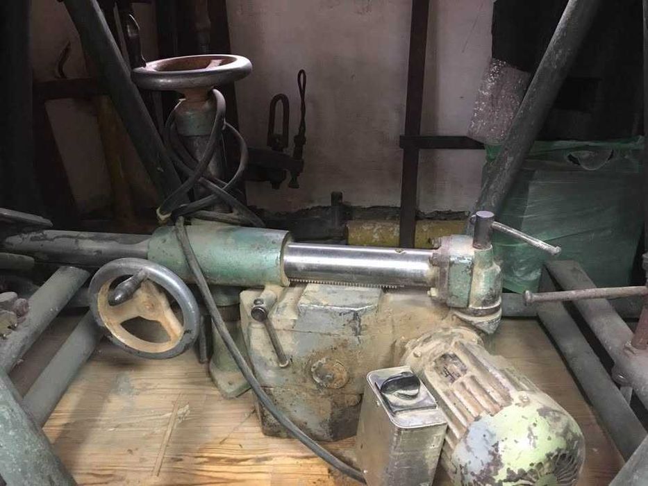 Подавателен апарат