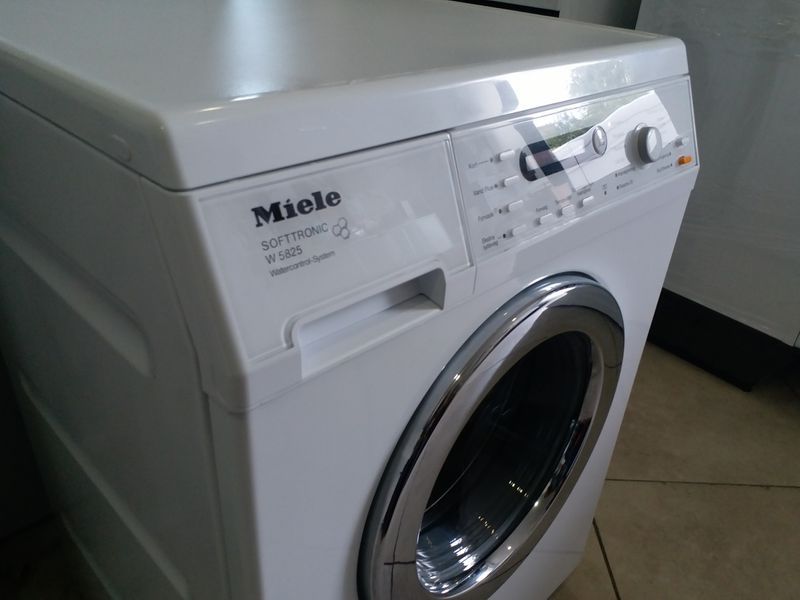 Пералня MIELE W5825 7кг Пчелна пита Внос от Германия