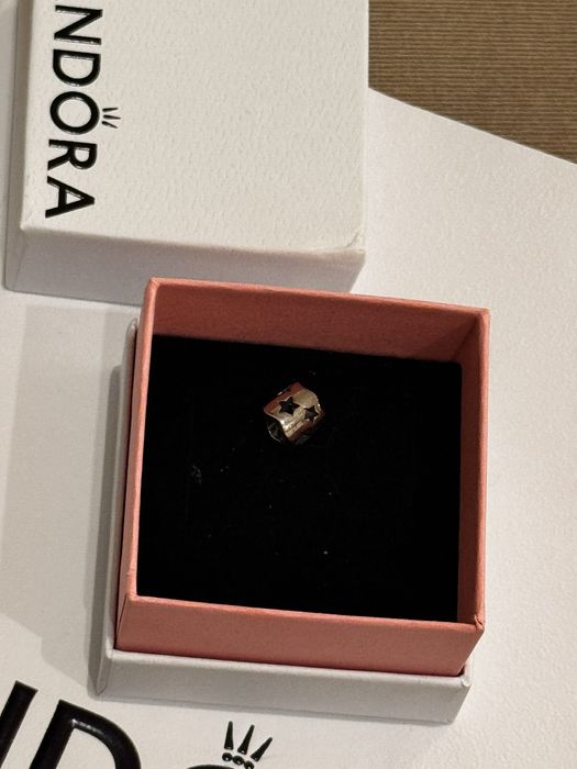 Pandora талисман Пандора