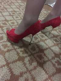 Туфли размер 38 красного цвета