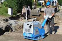 Inchiriem placa compactoare termen lung Wacker Neuson Ammann Weber