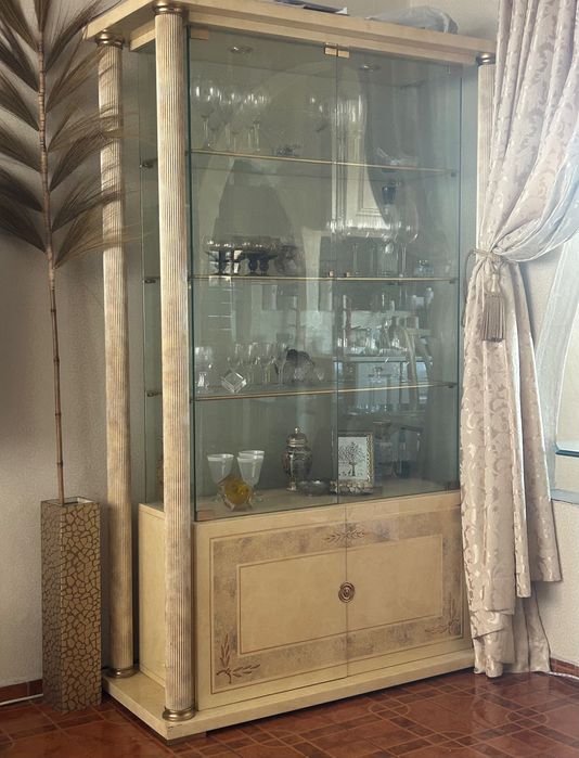 Италианска холна секция