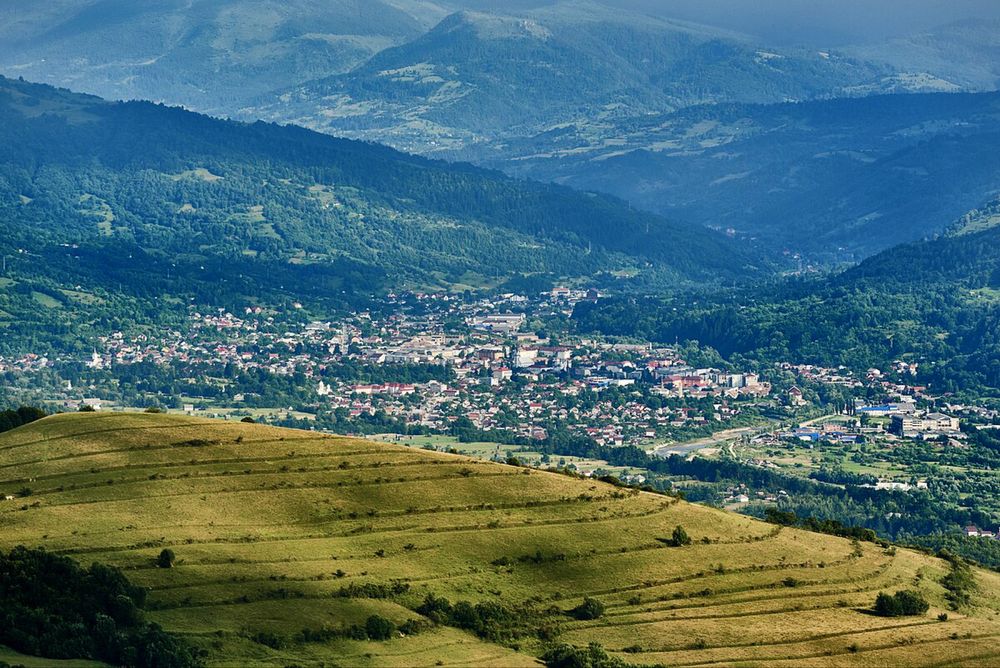 Teren intravilan viseu de sus