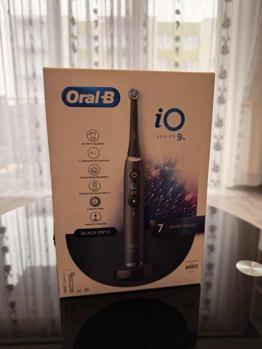 Periuta de dinti Oral-B iO9 cu garantie