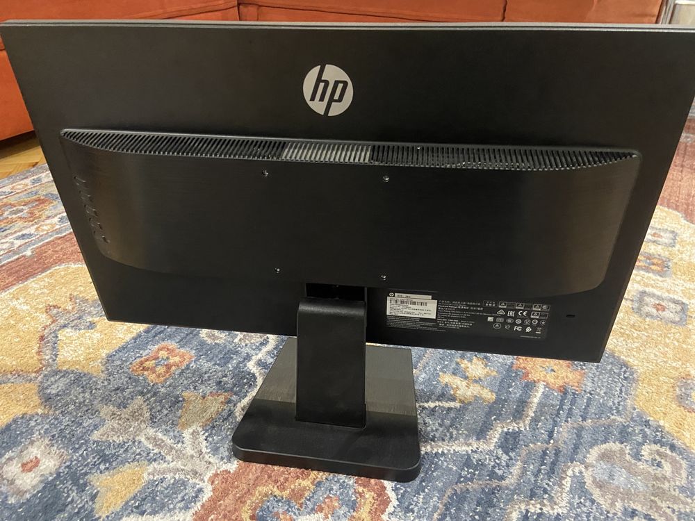 Монитор HP 60 гц