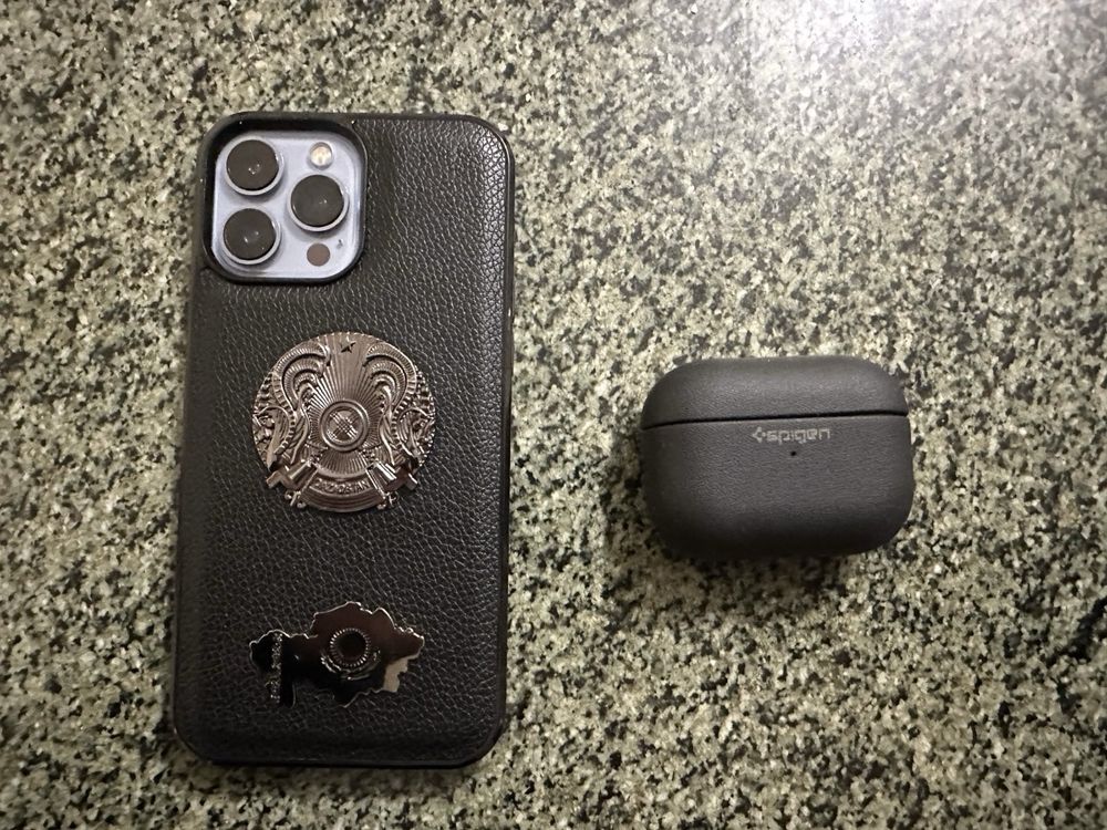 Iphone 13 pro max 256+ airpods