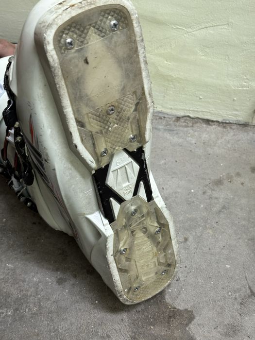 Дамски ски обувки