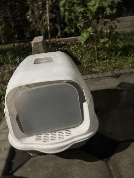 Прадается Туалет для кошки