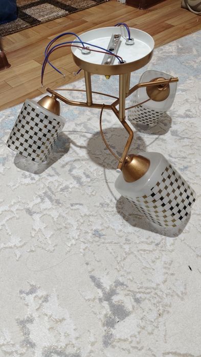 Люстра новый пайдалынбаған