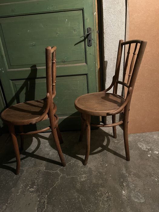 Scaune vechi diferite tipuri