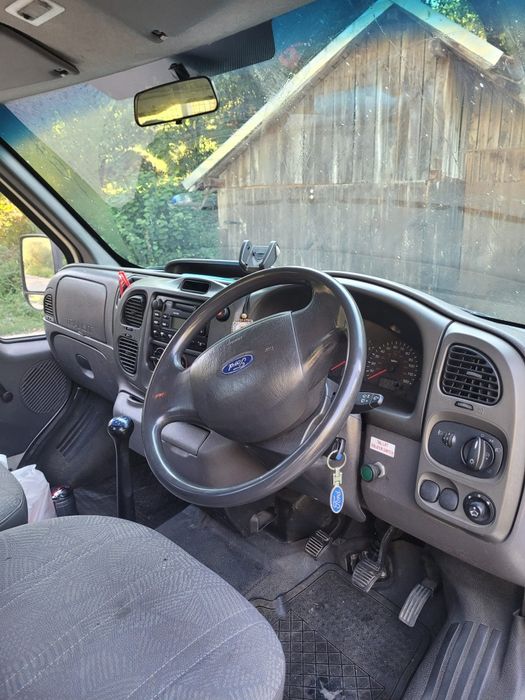 Camioneta Ford Tranzit 2003,volan dreapta