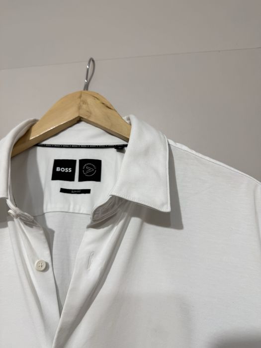 Camasa Boss barbati. Marimea XXL