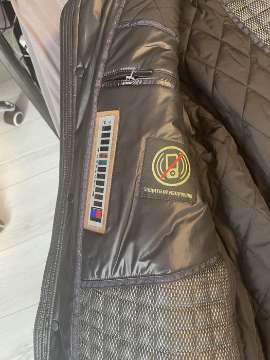 Продам зимнюю куртку новую!