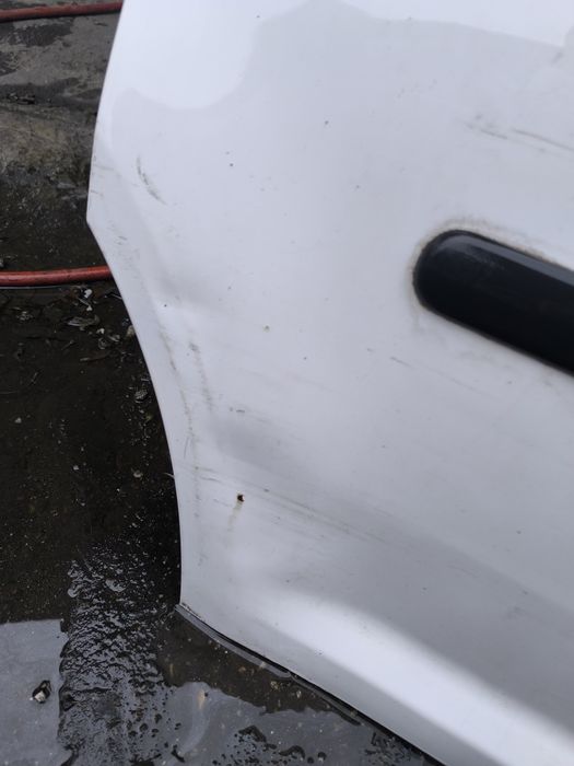 Usa culisanta dreapta Caddy 3