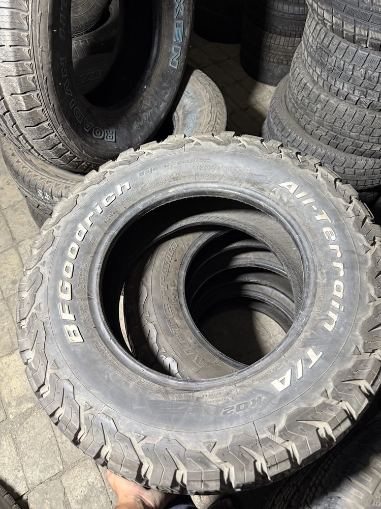 BFGOODRICH 235/70/16 made in U.S.A