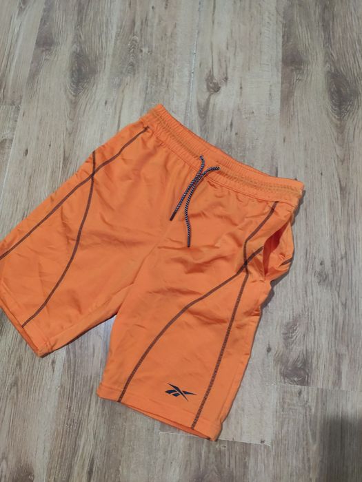 Pantaloni scurți Reebok mărimea S