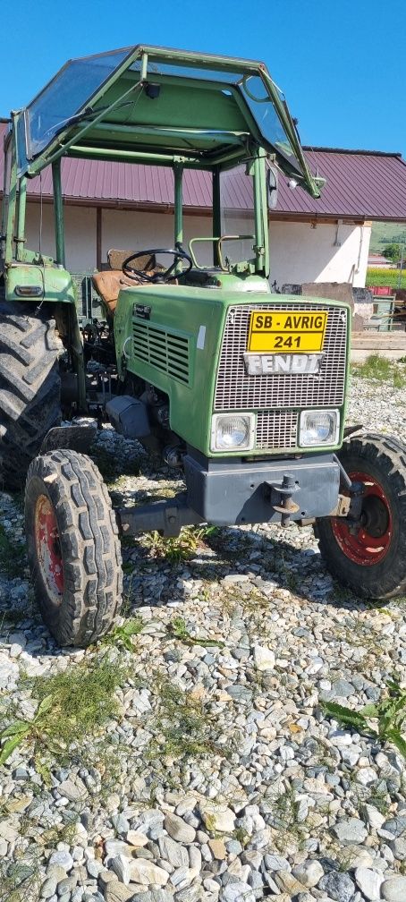 Tractor Fend Farmer