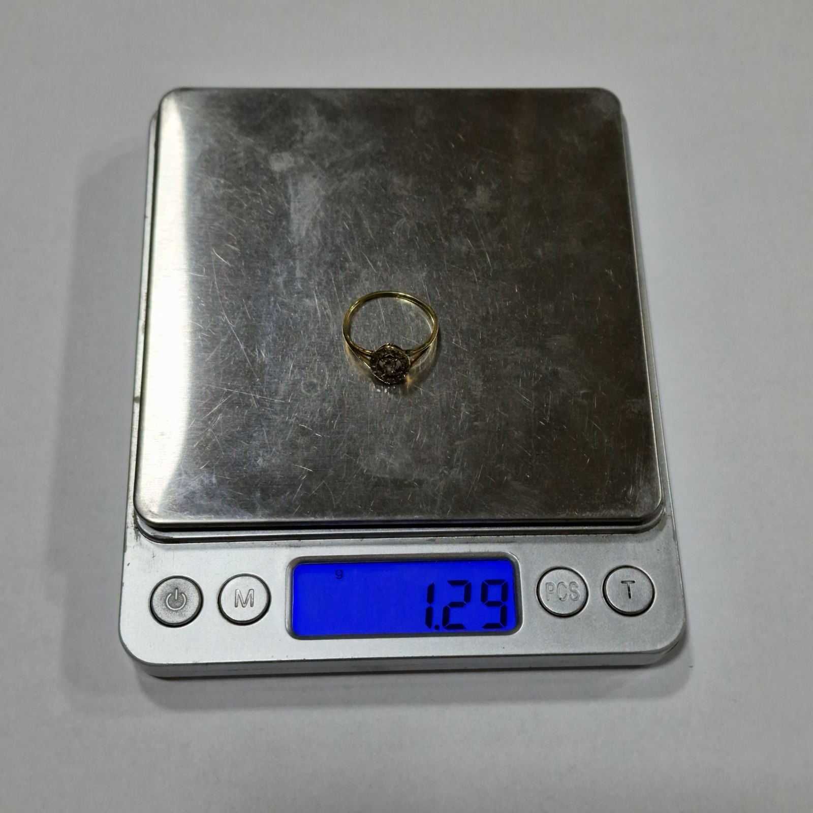 Дамски златен пръстен 14К / 1,29 гр.