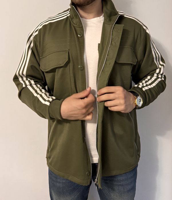 Bluza Adidas (nu tommy, nu ralph lauren, nu carhartt, nu lacoste)