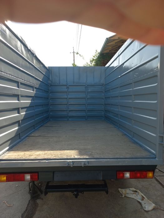 Ford sotiladi 1989-yil