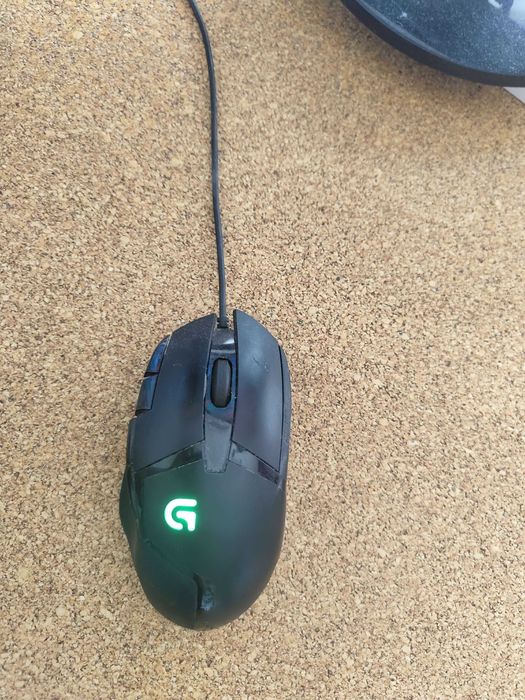 Геймърски компютър i5 / GTX 1060 6GB + 2 Samsung монитора