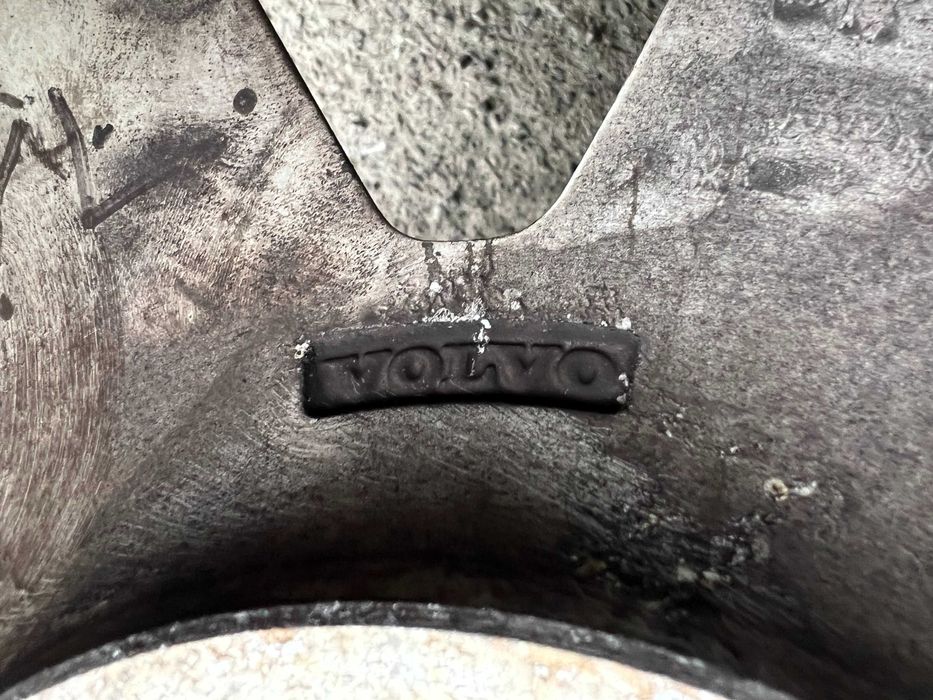 4бр. ОРИГИНАЛНИ алуминиеви джанти 6.5Jx16 ET52.5 5x108 от Волво/Volvo!