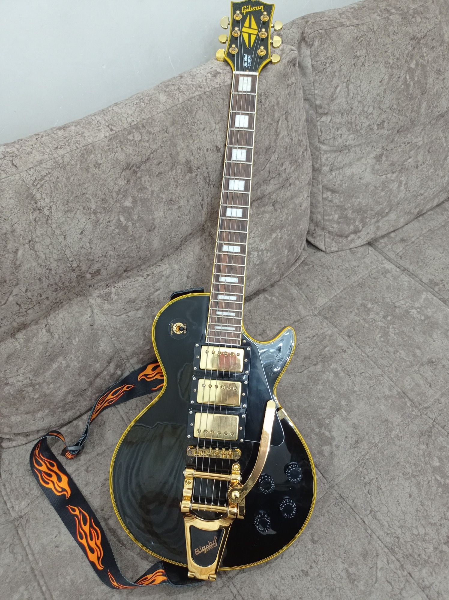 Электрогитара Gibson