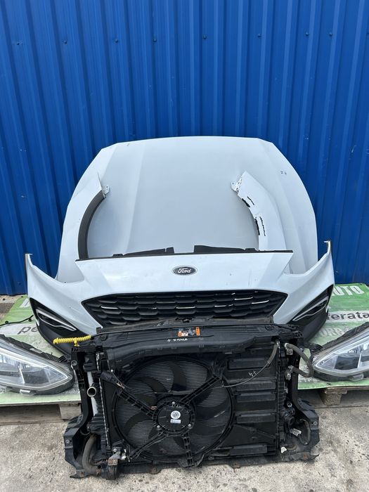 Capotă , trager, bară față, faruri Ford Focus 4  Active 2019