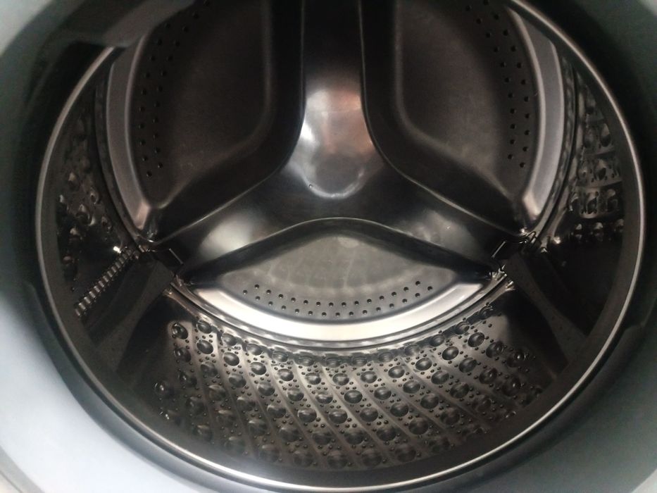 Продаётся стиральная машинка Samsung eco babl 8 kg без платы.