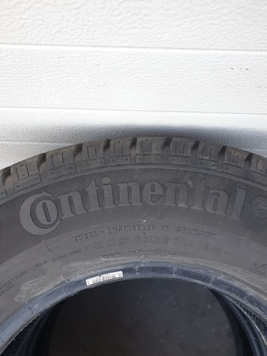 Летни гуми за Бус 2 броя CONTIENTAL VancoCamper 225 75 R16C дот 1716