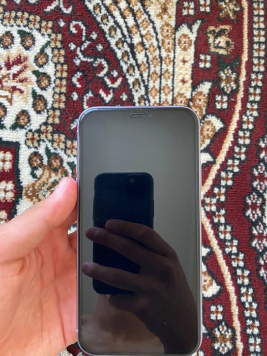 Iphone 11 sotiladi