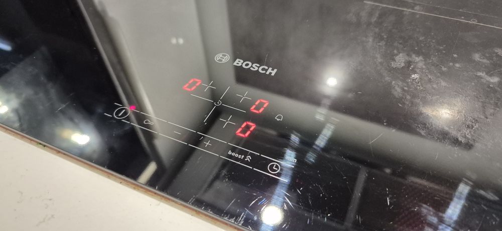 Индукционен плот/котлони за вграждане BOSCH PUJ611BB1E за части