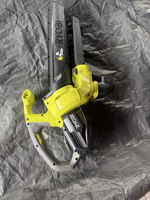 RYOBI-Suflantă/aspirator 18V ONE+™, motor fără perii