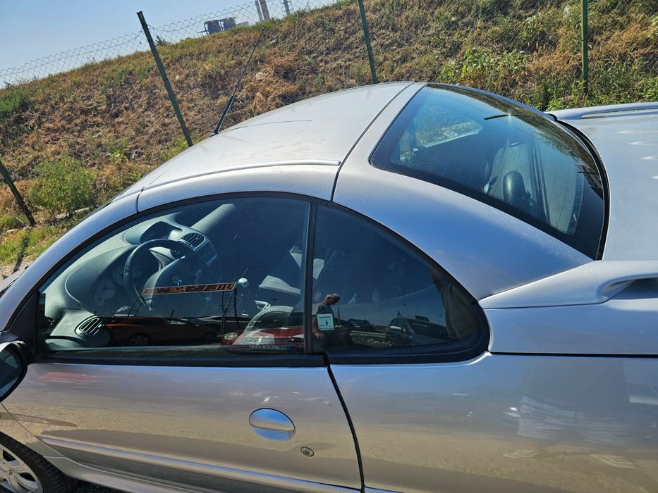 Vând peugeot 206 CC