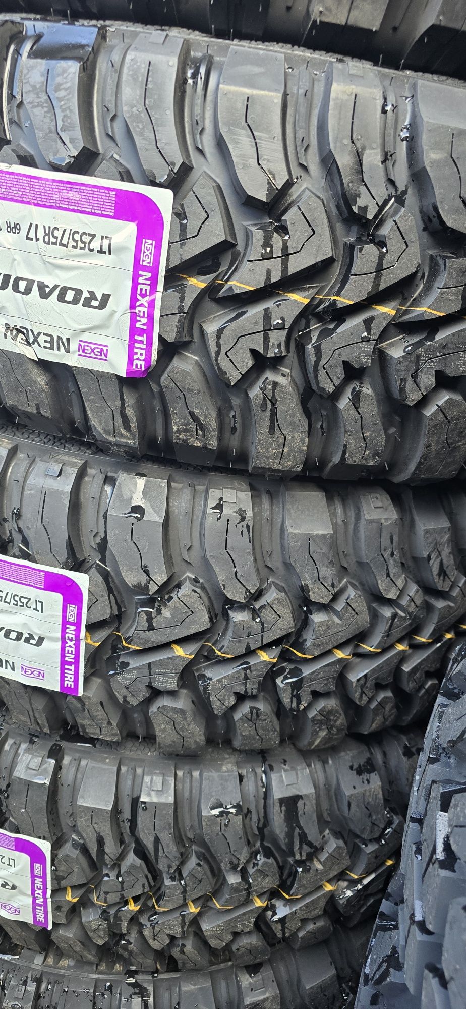 Гуми за джип 33 12.5 15 / 255 75 17 Nexen MTX  RM7