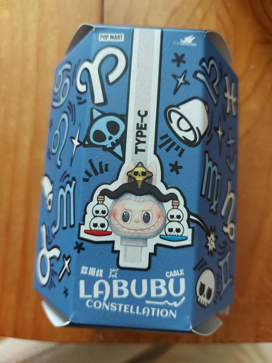 Labubu Constellation кабел за зареждане