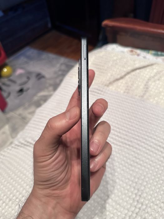 Продаётся XIAOMI REDMI Note 12