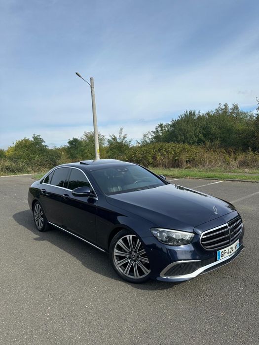 Mercedes-Benz E Mercedes-Benz 9G Tronic Exclusive