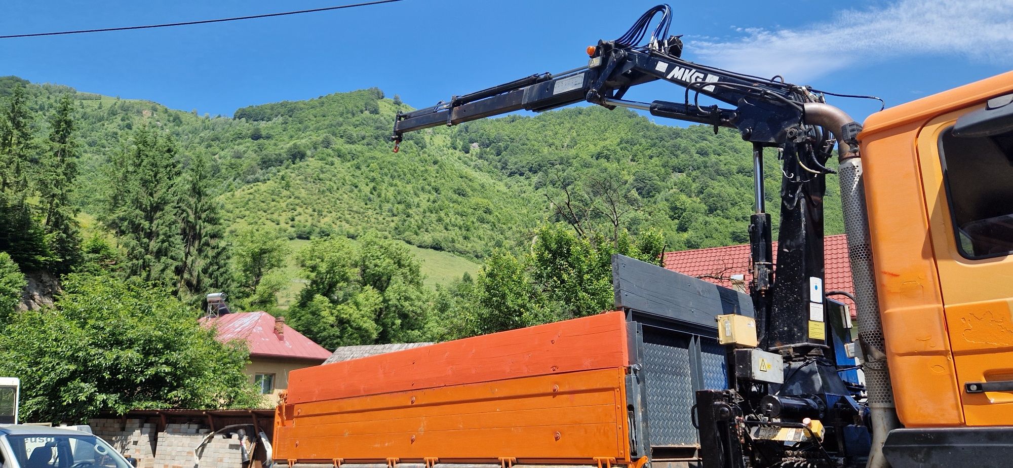 Vand macara MGK cu radio telecomanda