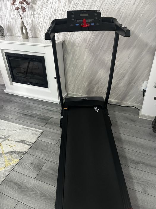 Bandă de alergat…..