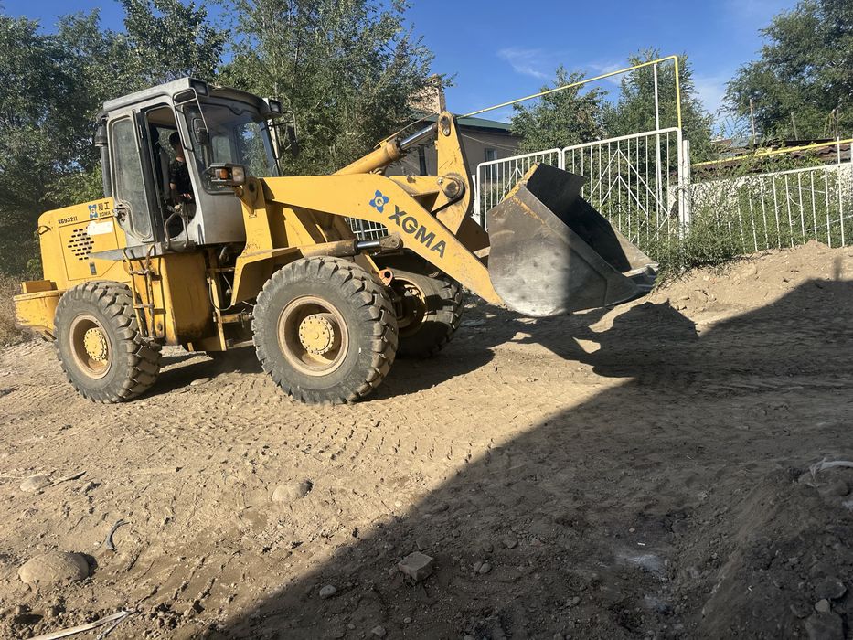 Аренда погрузчика 2 куб