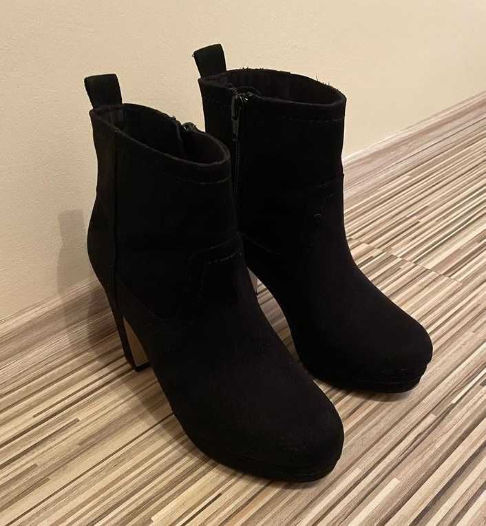 Botine negre| Piele intoarsa| Marimea 36