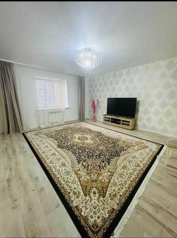 Продается 2 ком квартира в новом доме микр Женис